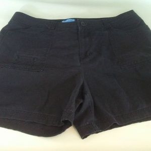 Docker’s Women’s Shorts: Black Size 14